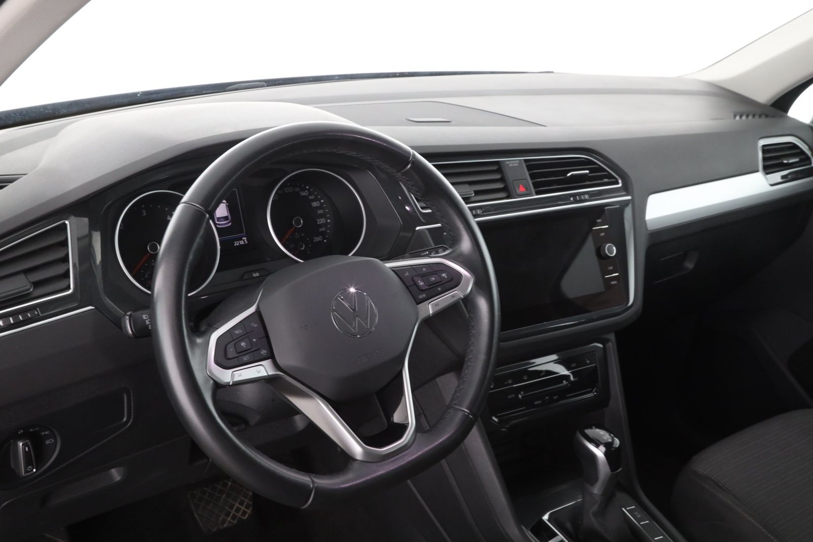 Volkswagen Tiguan - Bild 14