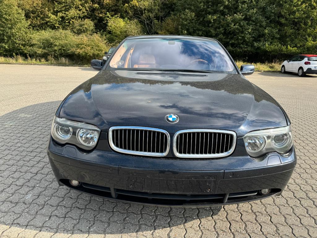 BMW 735