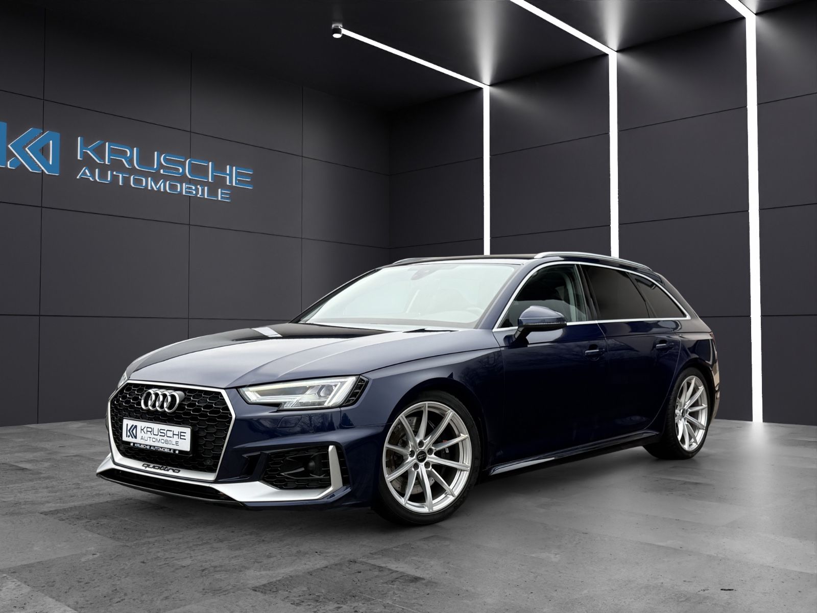 AUDI RS4 Avant *2.Hd.*MwSt ausweisb.*ACC*RFK*LED*