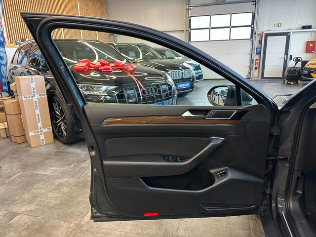 Volkswagen Passat *AHK*SZHZ*PANO*ACC*NAVI*