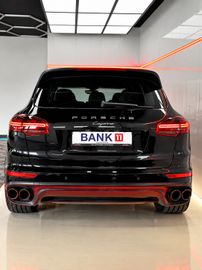 Porsche Cayenne - 10
