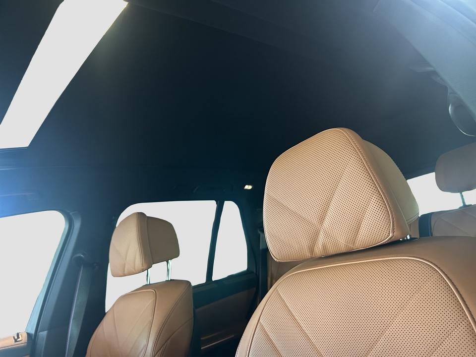 BMW X5 M60i 22" SkyLounge Sitzbelüftung Massage