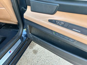 BMW 730 - 11
