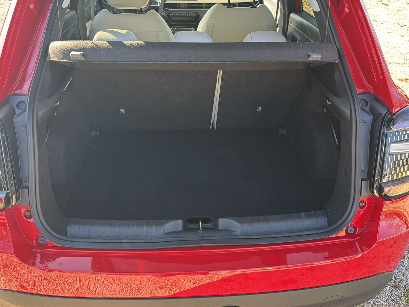 Fahrzeugabbildung Fiat 600 Hybrid La Prima + Navigation System