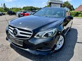 Mercedes-Benz E 250 CGI T-Modell* 1 HAND* LED*CAM*LEDER*AHK* - Mercedes-Benz E 250: Kombi