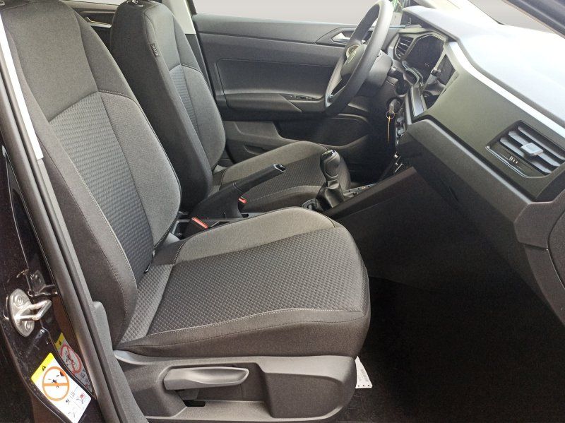Fahrzeugansicht 17 Fahrzeugabbildung Volkswagen Polo 1.0 TSI Life
