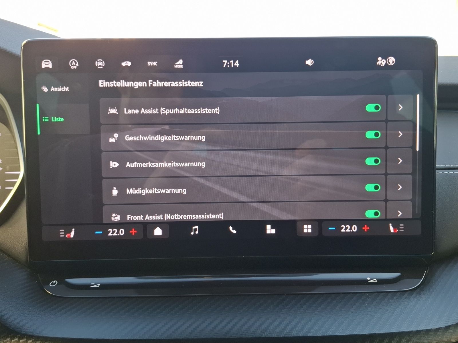 Fahrzeugabbildung SKODA Octavia Combi TDI Sportline DSG LED Navi HUD VC