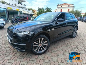 Jaguar F-Pace - 1