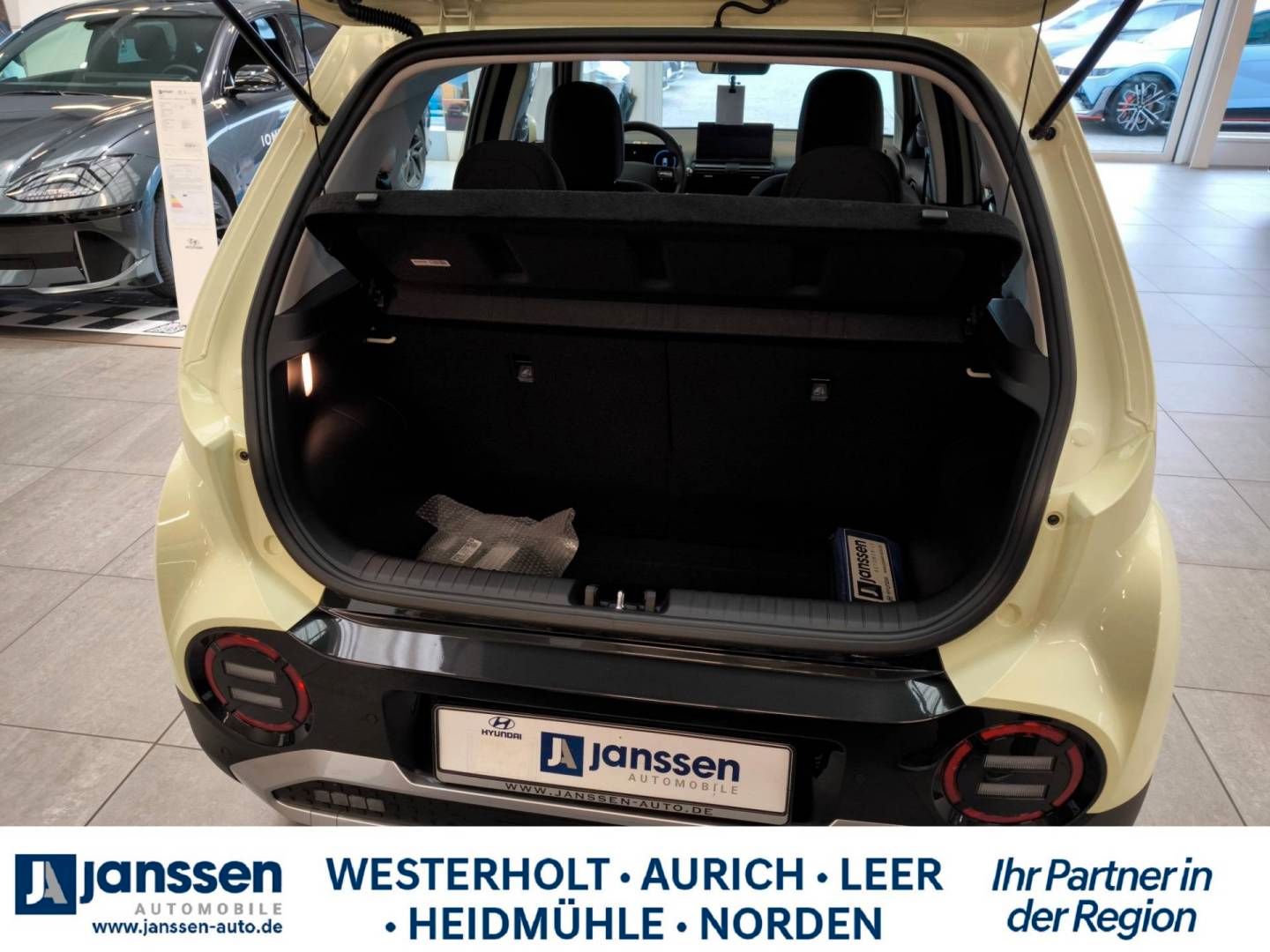 Fahrzeugabbildung Hyundai INSTER EV SELECT Effizienz-Paket
