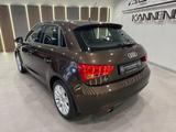 Audi A1 Sportback *STEUERKETTE NEU * TÜV NEU*INS.NEU* - Audi A1: Braun