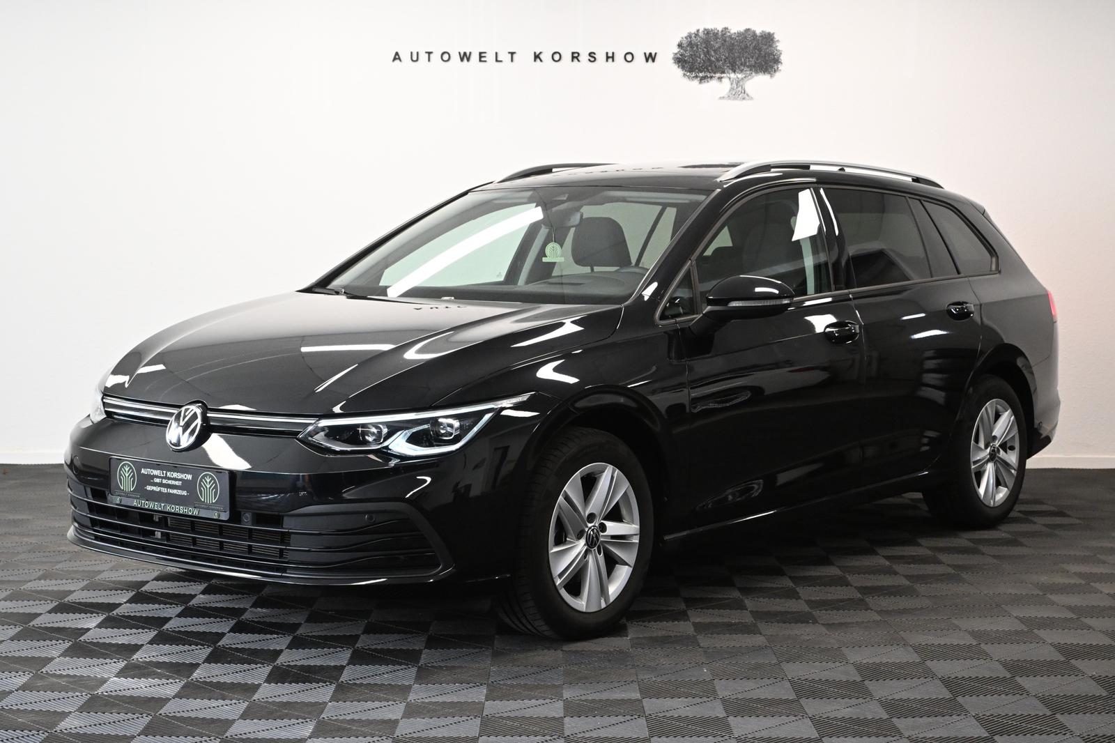 Volkswagen Golf VIII *IQ-LIGHT *HUD *PANO *AHK *ACC*CARPLAY, миниатюра 3