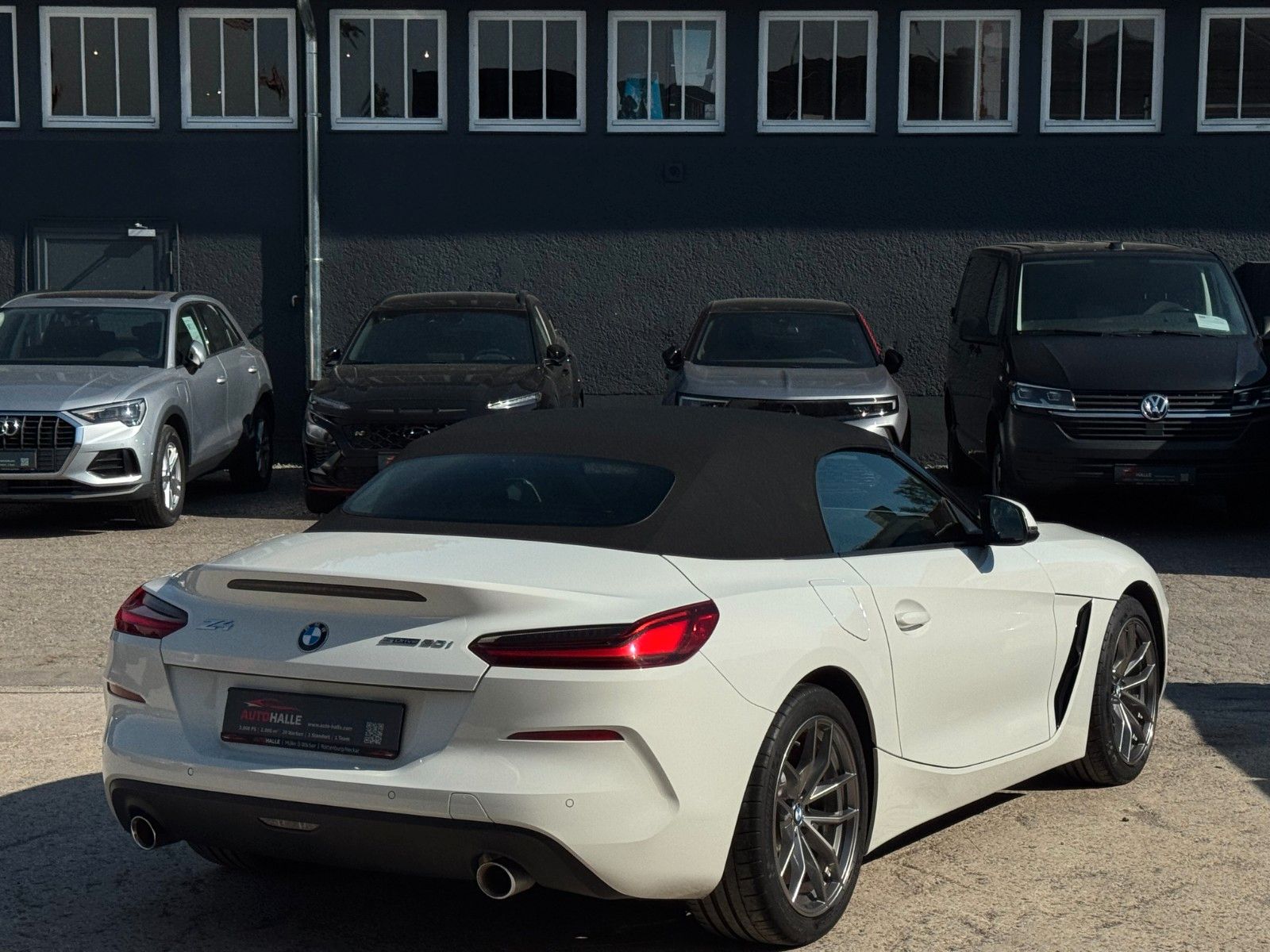 Fahrzeugabbildung BMW Z4 sDrive20i Aut. Advantage Tempo. H&K PDC SHZ