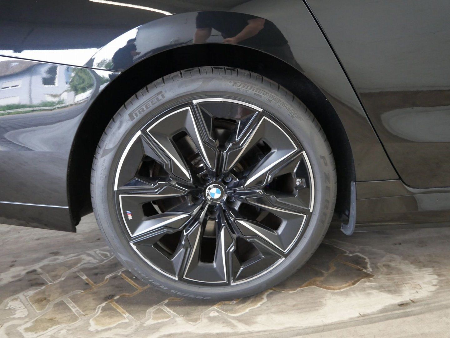 BMW 750 - Bild 16