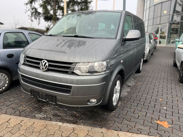 Volkswagen T5 Multivan Comfortline Motor NEU. AHK. Navi.