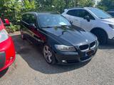 BMW 320 d cat Touring Attiva - BMW 320 mit Halbautomatikschaltung