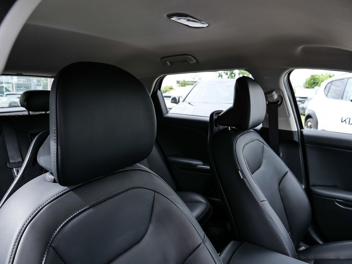 Kia K4 - Bild 17
