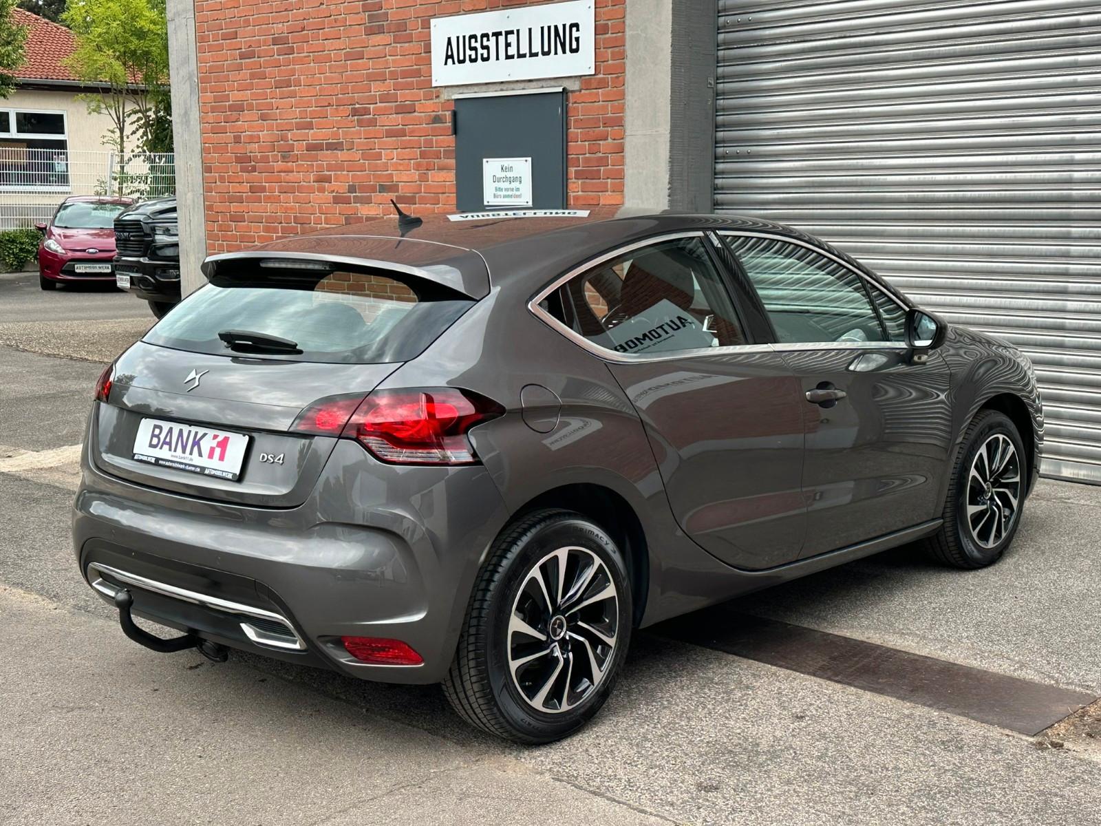 DS Automobiles DS4 *Navi*AHK*LED*17"Alu*1.Hand*TOP !*