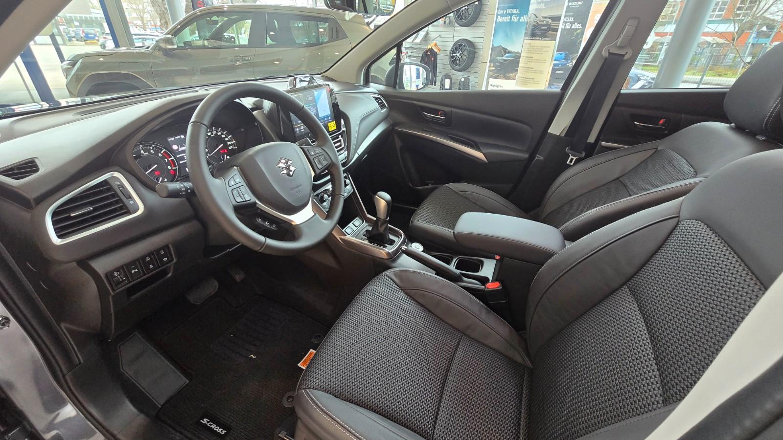 Suzuki (SX4) S-Cross 1.4 Comfort+ Hybrid ALLGRIP AT