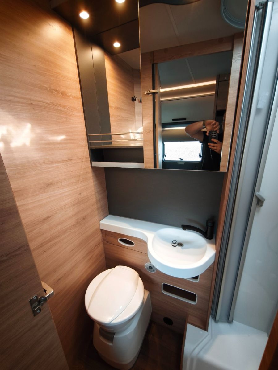 Fahrzeugabbildung Knaus L!ve Wave 700 MEG Platinium Selection 2027