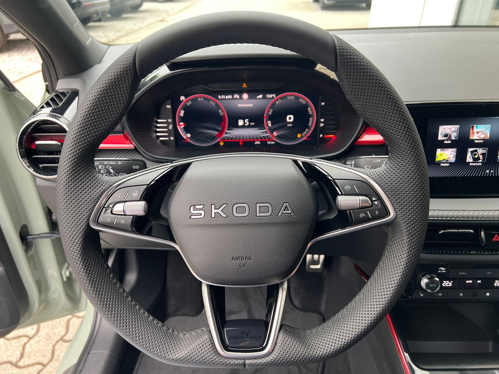 Fahrzeugabbildung SKODA Fabia Monte Carlo 1.0 TSI *LED, 17" LM-Felge, Kl