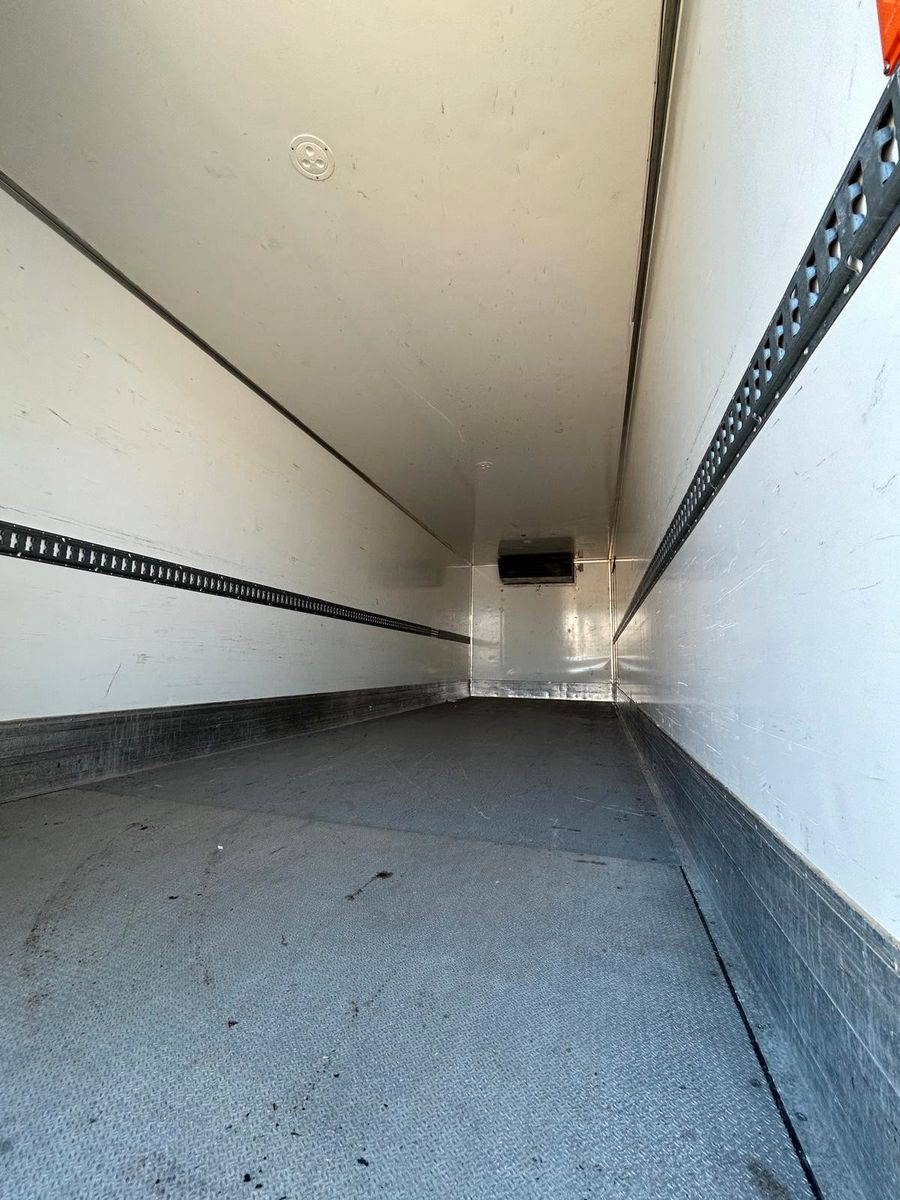 Fahrzeugabbildung Iveco 180 E 250 Kühlkoffer, Thermo King