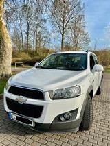 Chevrolet 7 Sitzer TÜV 2/27 Garagenwagen - Chevrolet Captiva in Essen