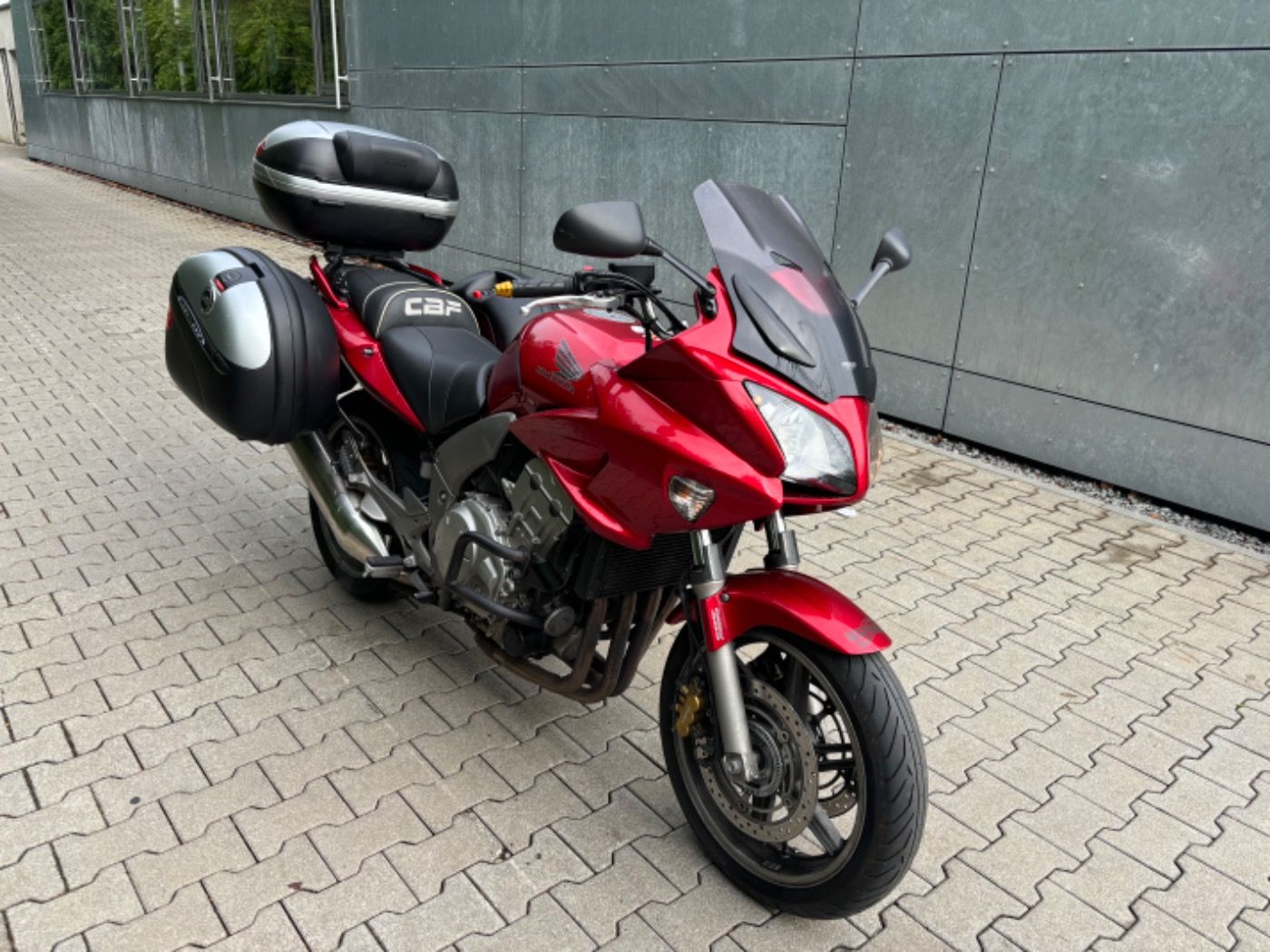 Fahrzeugabbildung Honda CBF 1000 A