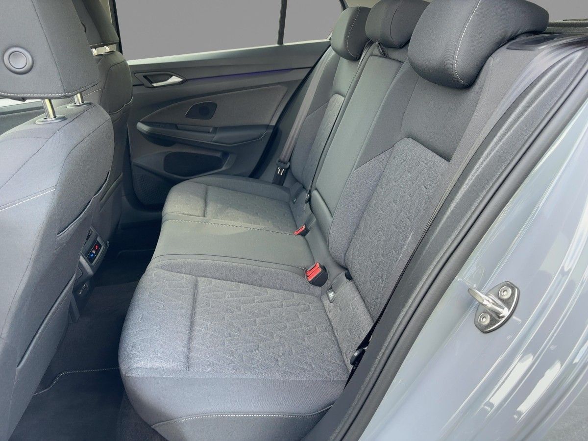 Volkswagen Golf - Bild 8