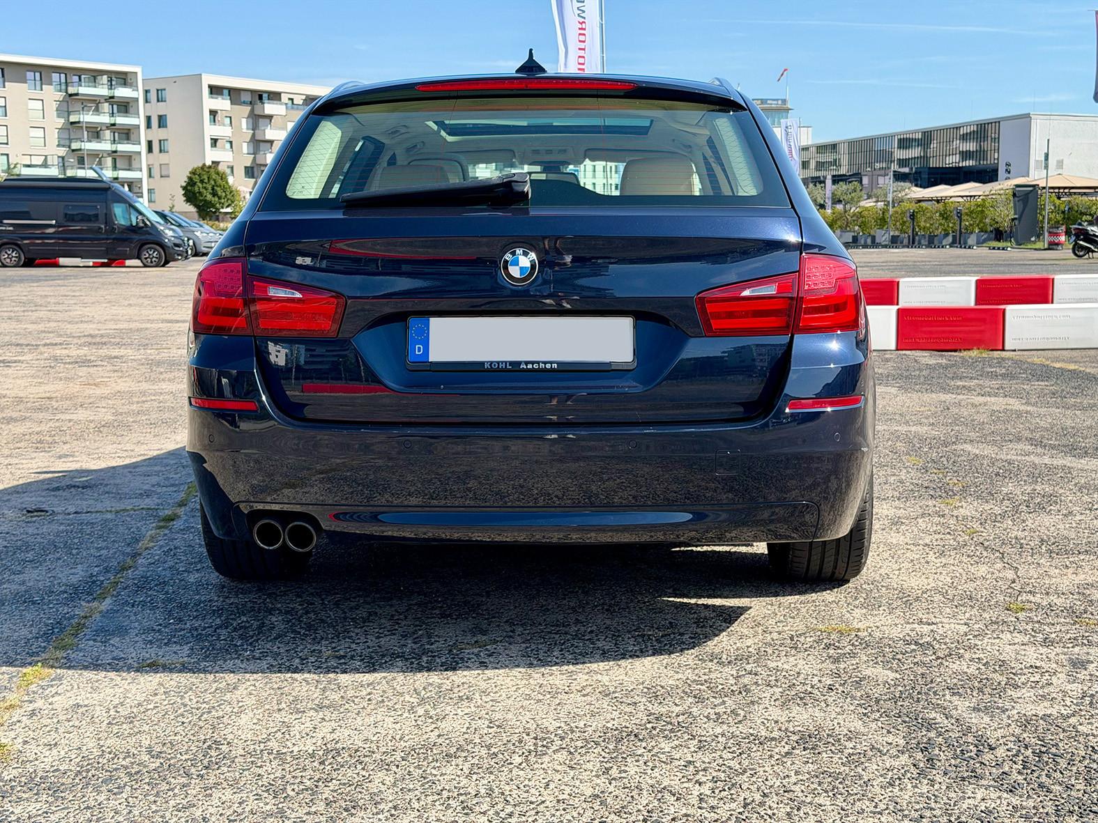 BMW 520d Touring - Standhzg, Pano, Leder n. 5Tage