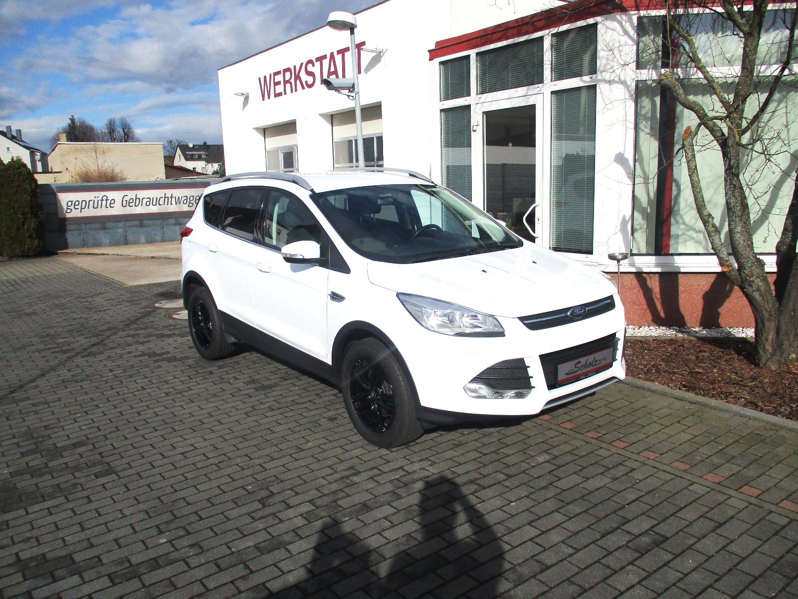 Ford Kuga Trend erst 45Tkm / Winter-Paket......
