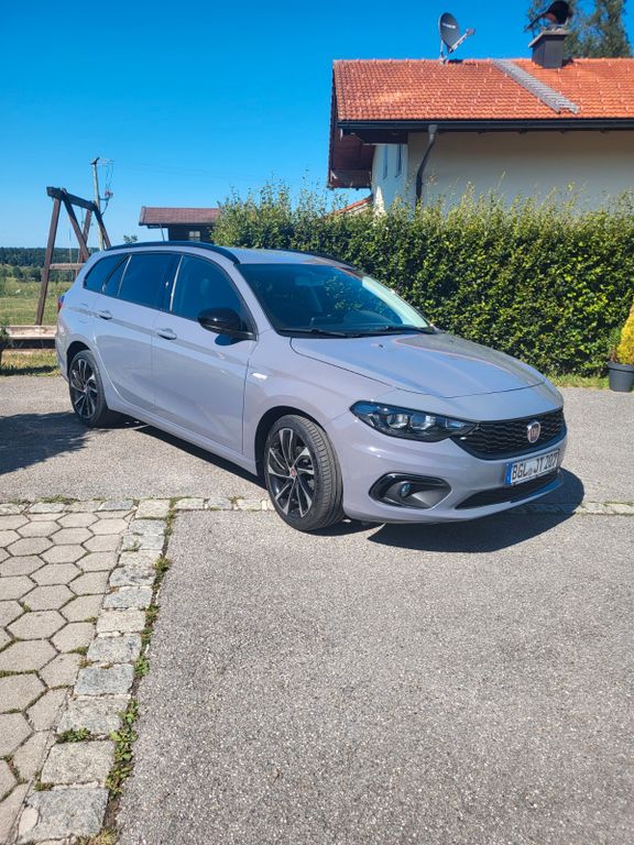 Image of Fiat Tipo