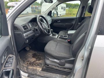 Volkswagen Amarok - 12