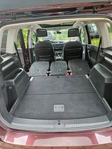 Volkswagen Touran 1.4 TSI SOUND BMT SOUND - : Kleinbus, Privatanbieter