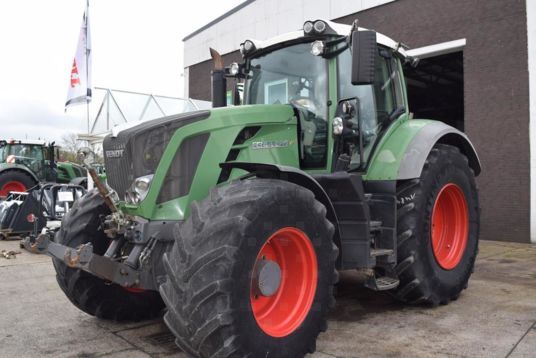 Fendt 826 Vario SCR ProfiPlus