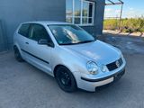 Volkswagen Polo IV Basis Klima*TÜV*Anhängerkupplung - mit Benzin-Antrieb: Kleinwagen, Anhängerkupplung