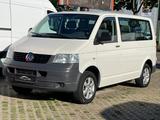Volkswagen T5 Caravelle 1.9 TDI/9.Sitze/KLIMA/2.H/AHK/TOP - VW T5 1.9 TDI