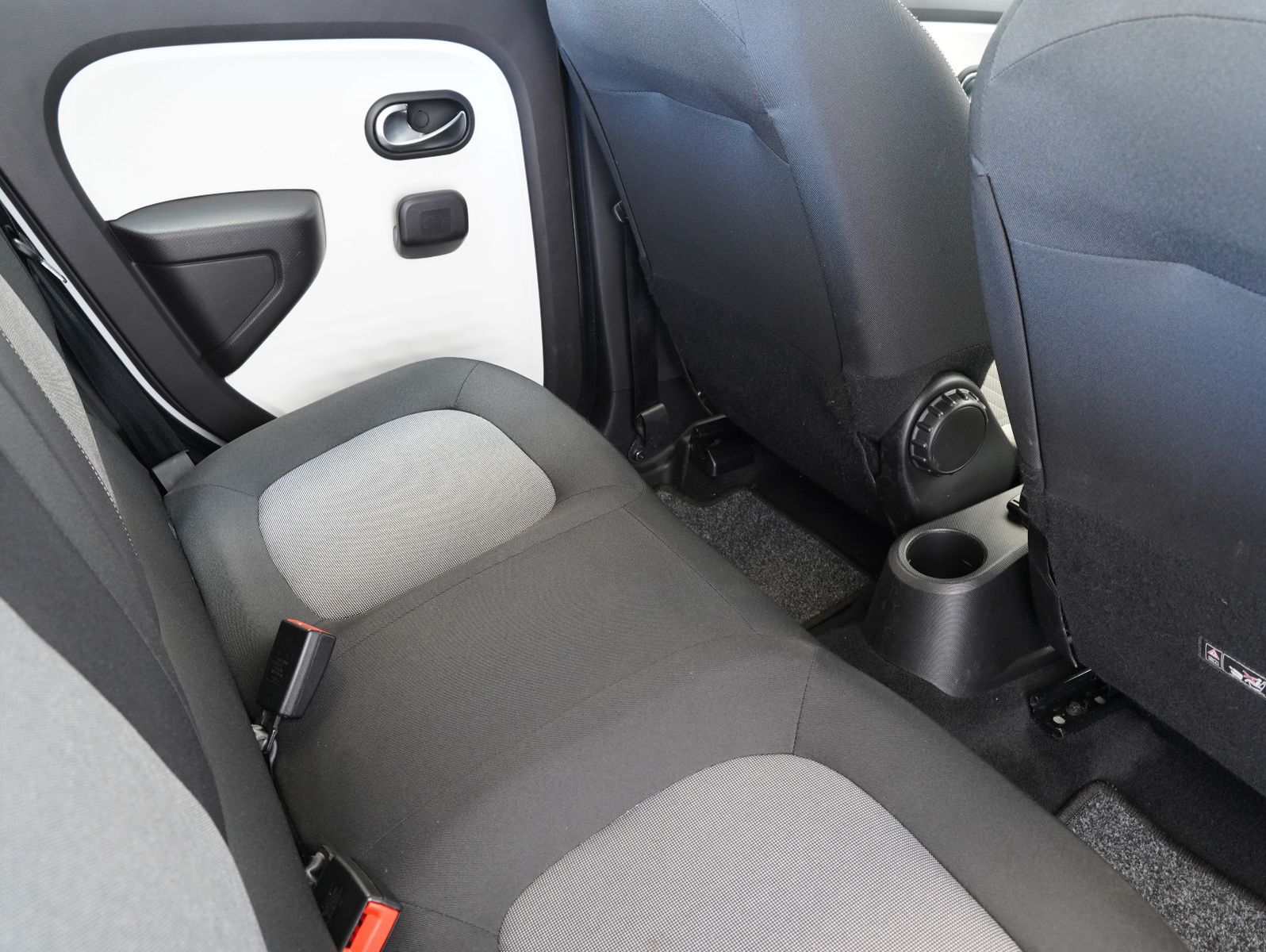Fahrzeugabbildung Renault Twingo Zen Electric