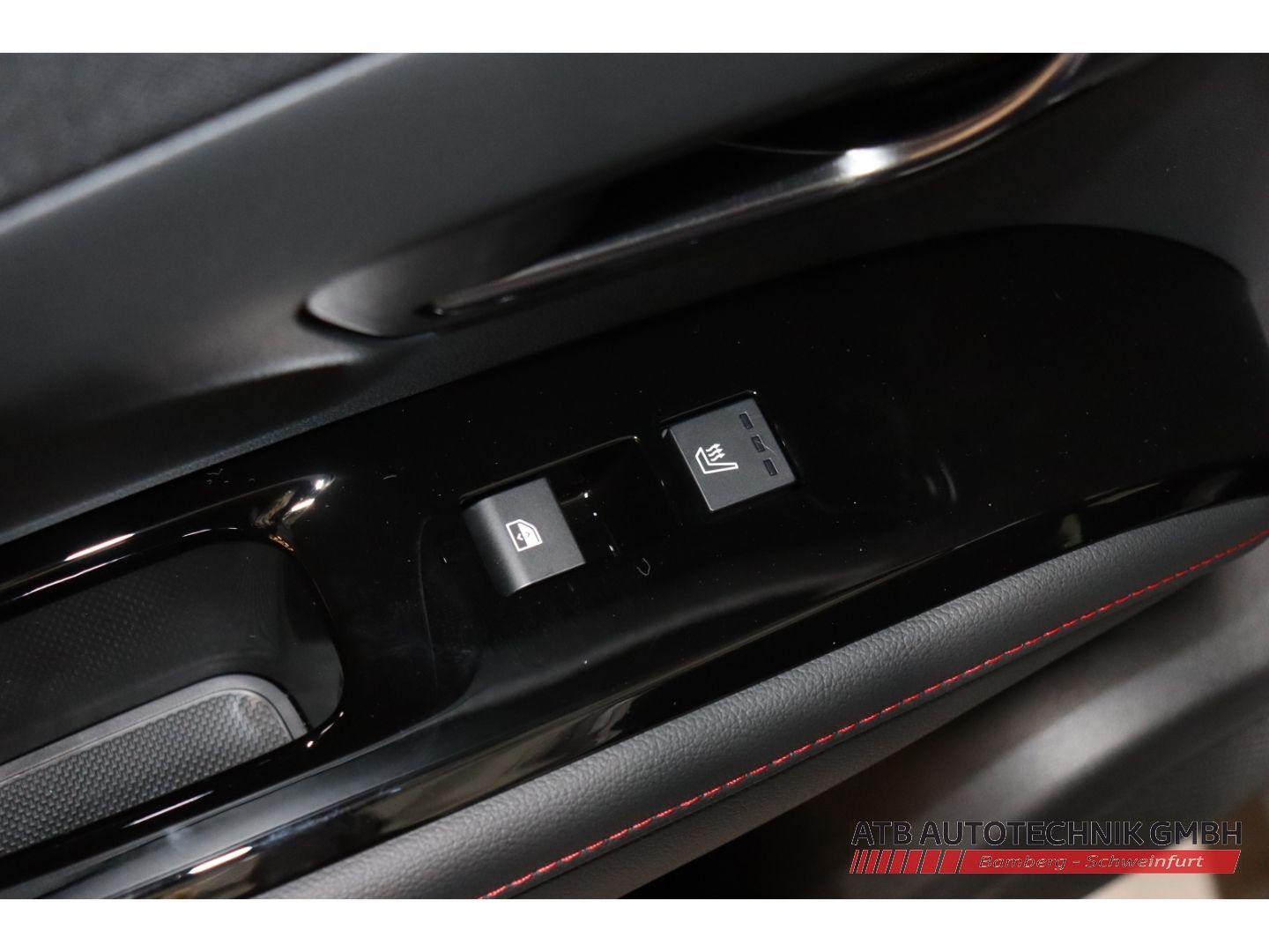 Fahrzeugabbildung Hyundai Tucson MY27 N-Line X 1.6 T-GDI 150 PS 7-DCT 2WD