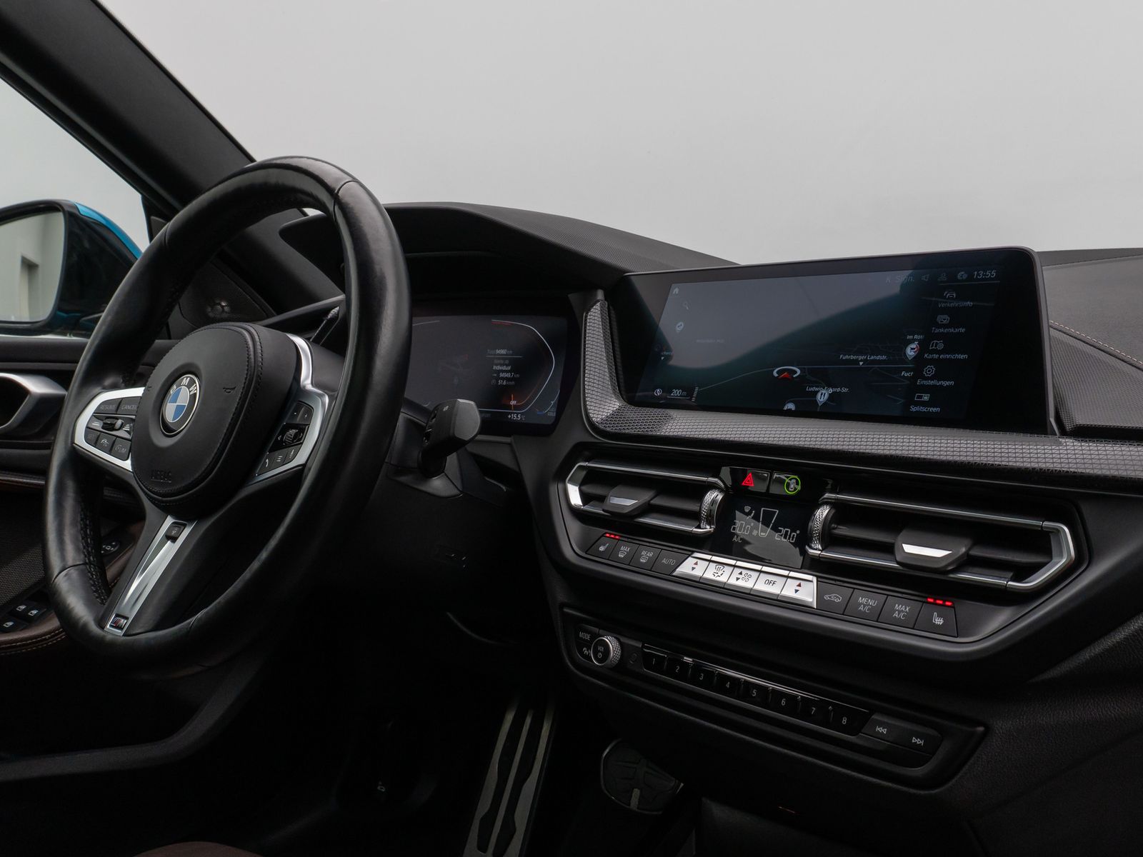 Fahrzeugabbildung BMW 220 Gran Coupé M Sport Panorama Kamera HUD H/K