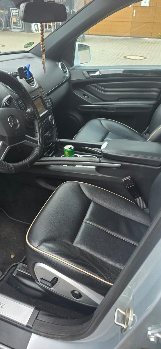 Mercedes-Benz ML 350 BlueTEC 4MATIC Grand Edition Grand Ed...