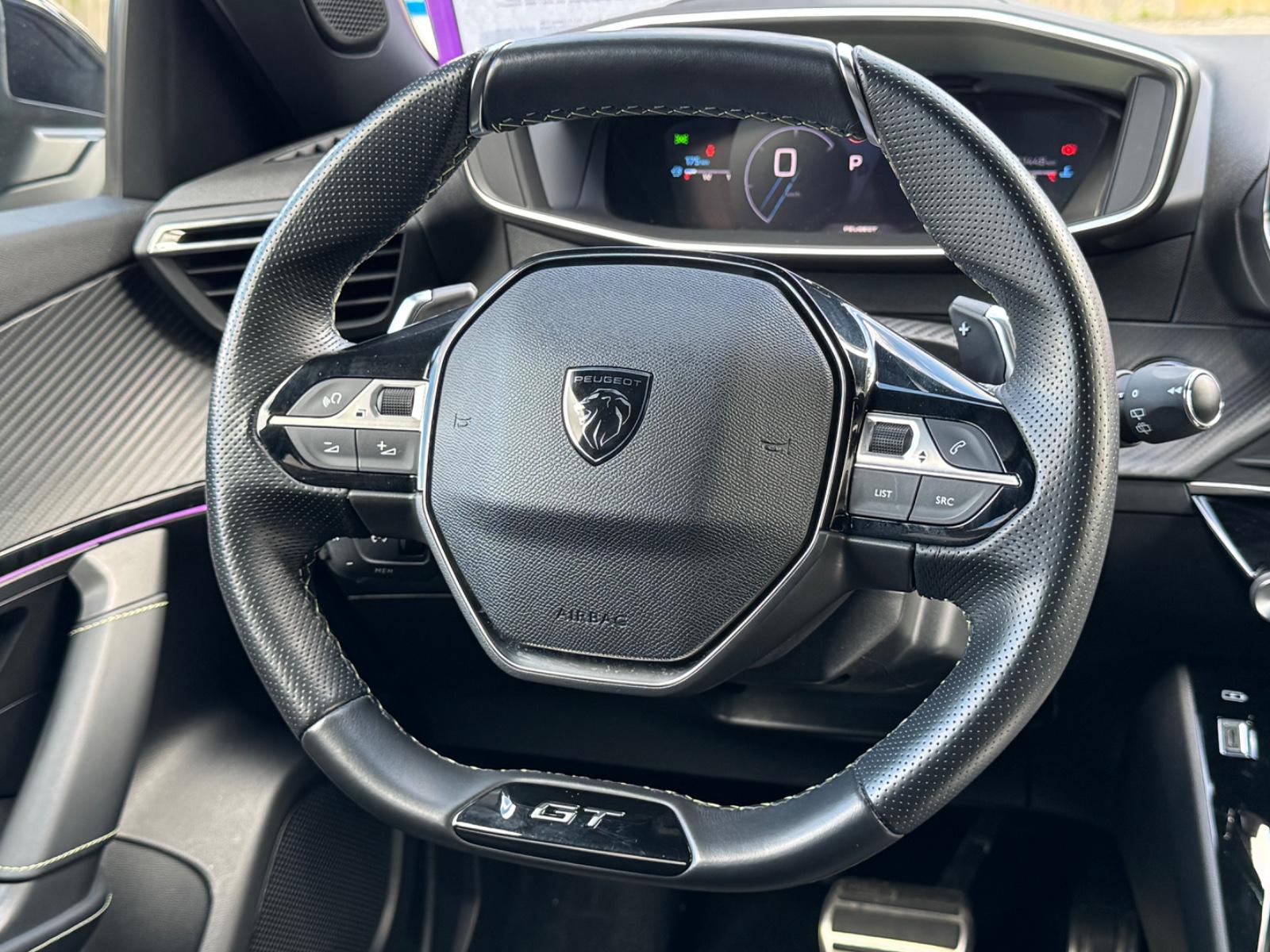 Peugeot 2008 GT* 1.2*ACC*LED*NAVI*ALCANTARA*SHZ*360°CAM, миниатюра 18