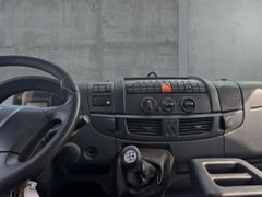 Fahrzeugabbildung ML 120 E Eurocargo 120E 28 E5 AHK Temp BT el.SP