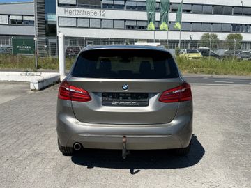 BMW 218 - 5