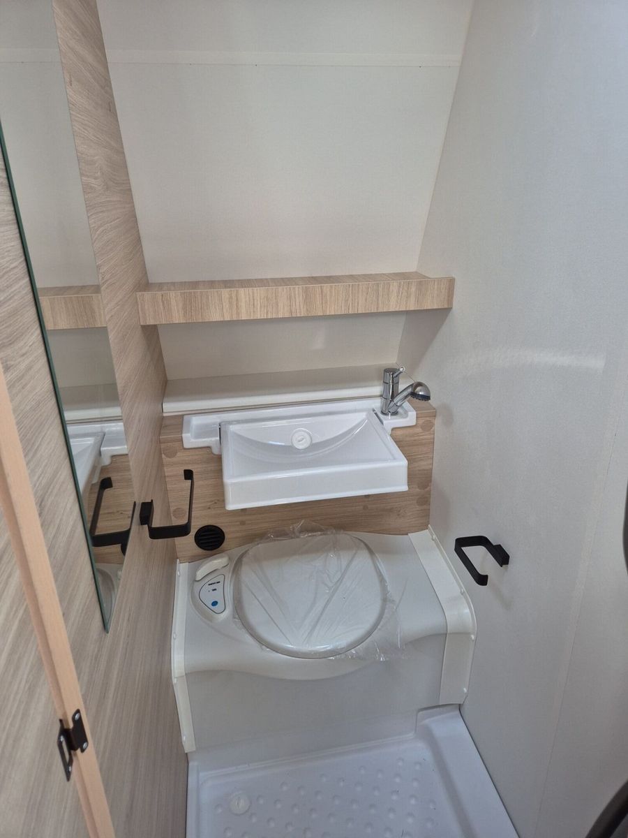 Fahrzeugabbildung Sterckeman Sport Edition 410CP Frühlingsaktion -4345