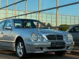 Mercedes-Benz E 240 ELEGANCE AUT Leder Klima - Mercedes-Benz E-Class aus 2001
