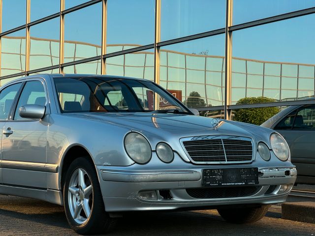 Mercedes-Benz E 240 ELEGANCE AUT Leder Klima