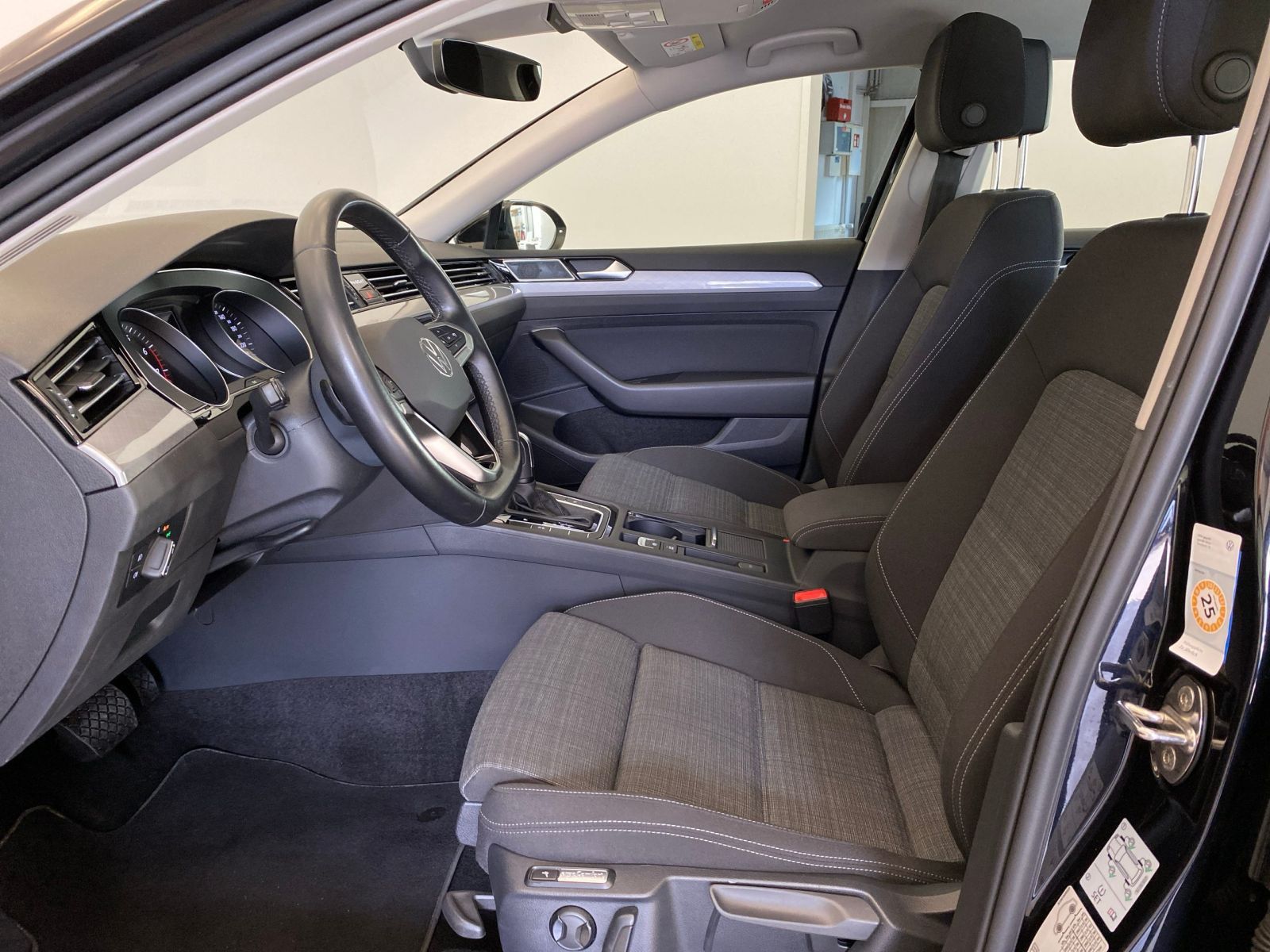 Volkswagen Passat - Bild 5