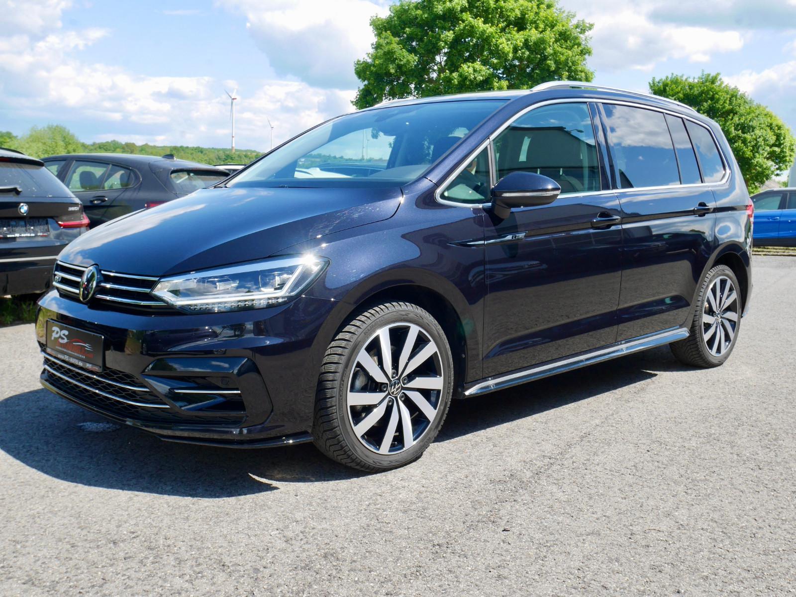 Volkswagen Touran 1.5 TSI DSG "Highline R-Line"AHK+LED+Kam.