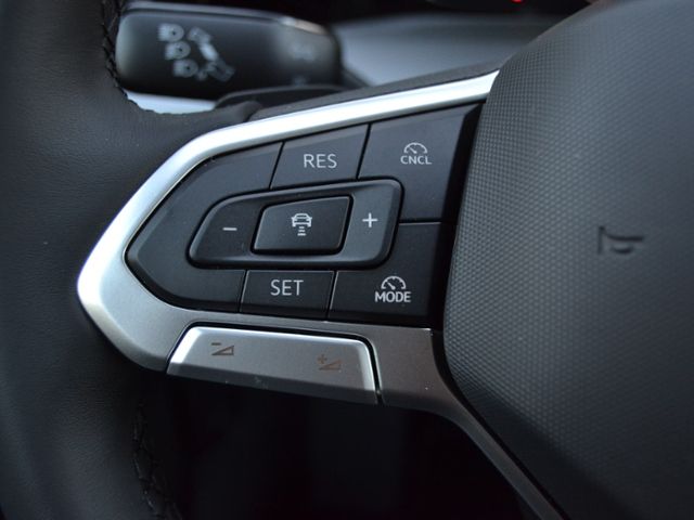 Golf VIII 1.5 eTSI DSG Style AHK/17-ZOLL/LED/BUS