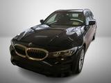 BMW 320 2.0 d Touring xDrive Advantage Aut.*HUD*Virt - BMW: Kombi, 3.0